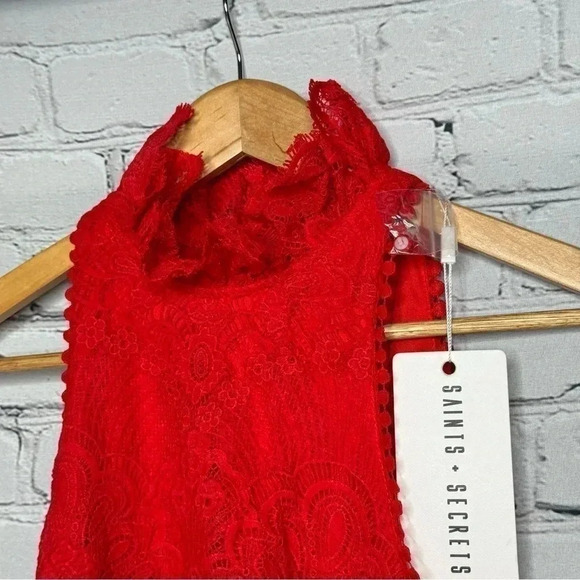 NWT Saints & Secrets Red Lace Open Back Halter Top A-Line Dress size Small - Picture 3 of 11